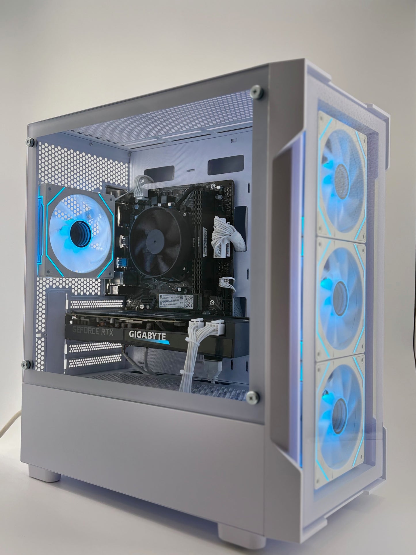 The 3070 Edition (Available in Black or White) | Ryzen 5 5500 | RTX 3070 | 16GB DDR4