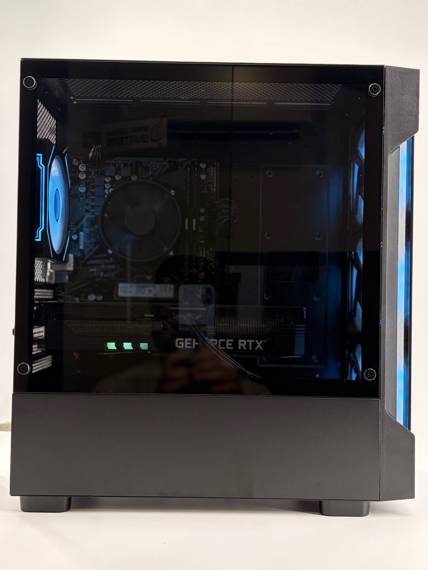 The 3070 Edition (Available in Black or White) | Ryzen 5 5500 | RTX 3070 | 16GB DDR4