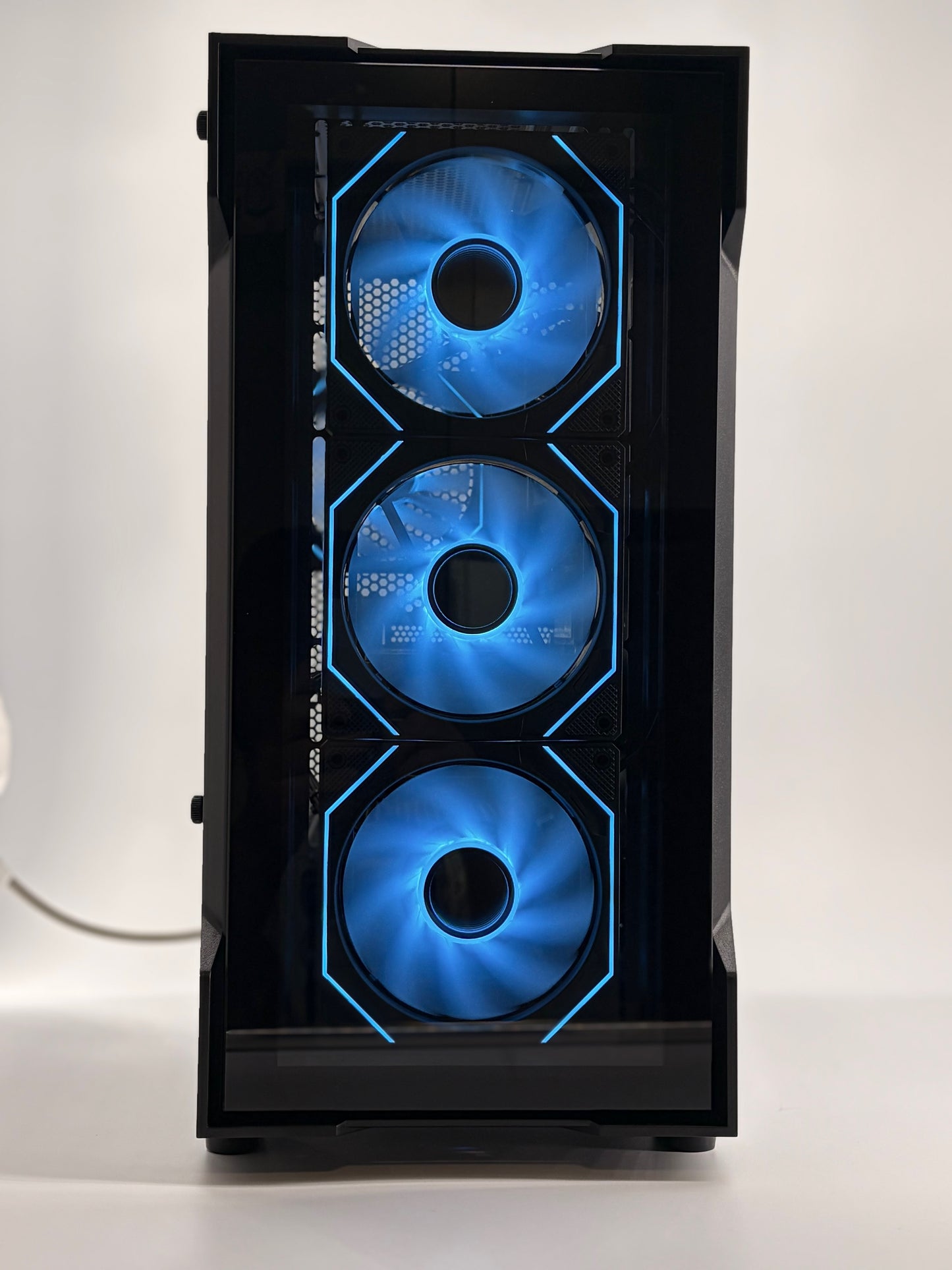 The 3070 Edition (Available in Black or White) | Ryzen 5 5500 | RTX 3070 | 16GB DDR4